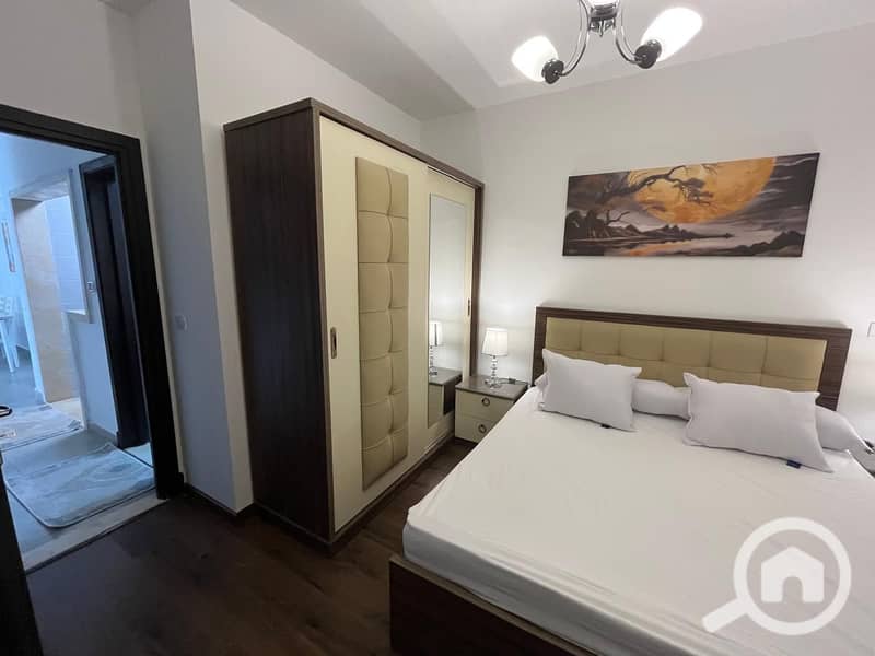 9 9edca53f-9833-4b2f-98fb-80eab794c9f0. jpg