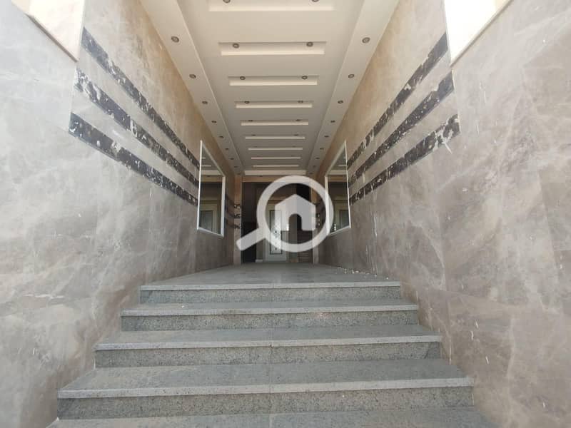 2 cca31cca-e068-4a33-a70b-9c8f84c4b27c. jpg