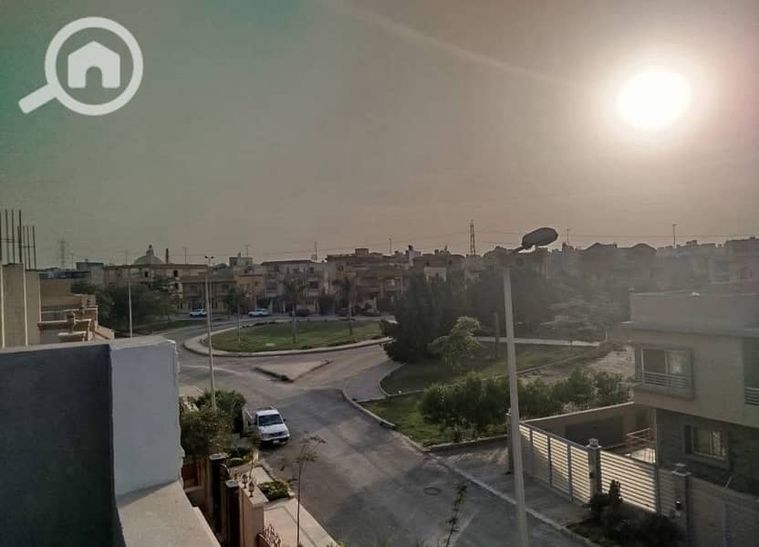 3 f0dd1814-2cea-4d1b-a896-eac804f91c2c. jpg