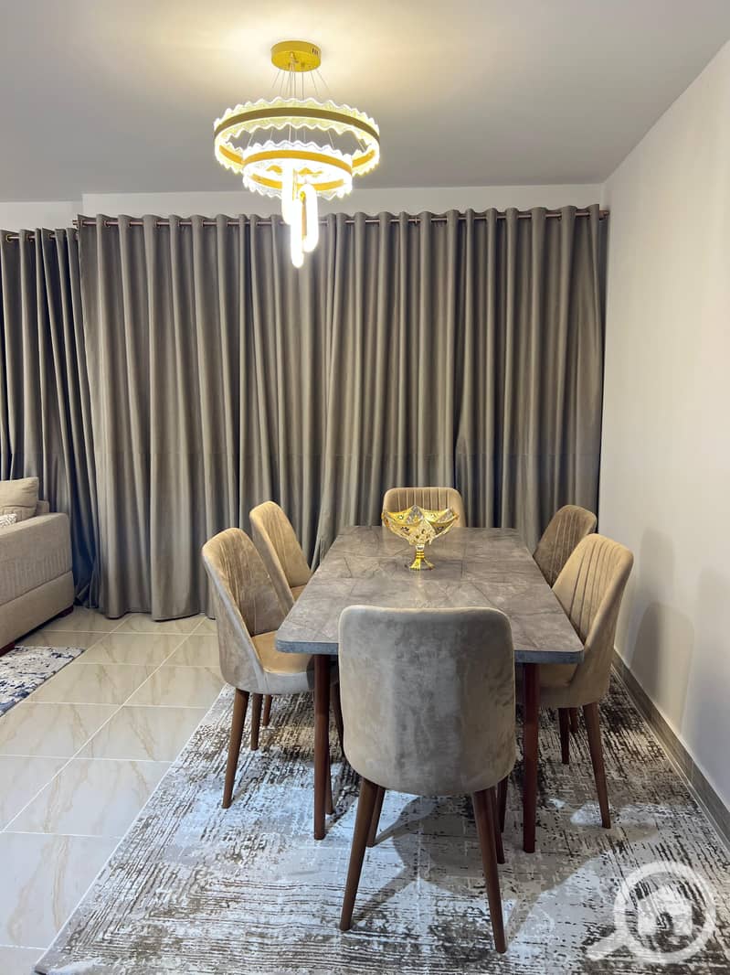 3 d4e7fc06-688e-4fdf-8dce-1f8cbaa72d7d. jpg