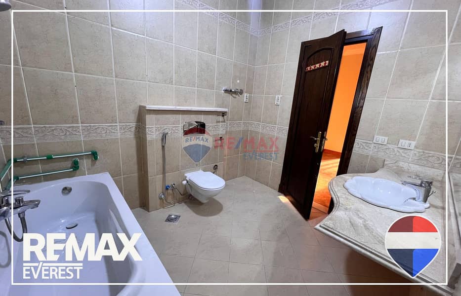 10 WhatsApp Image 2025-12-01 at 11.12. 38 AM. jpeg