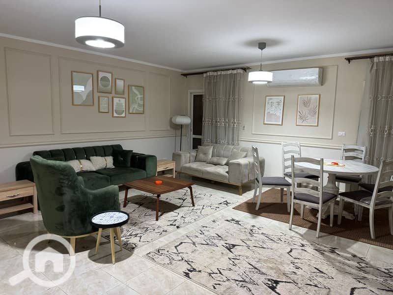 4 cbdb685f-3f2e-43cc-be7e-98c2a72ee98d. jpeg