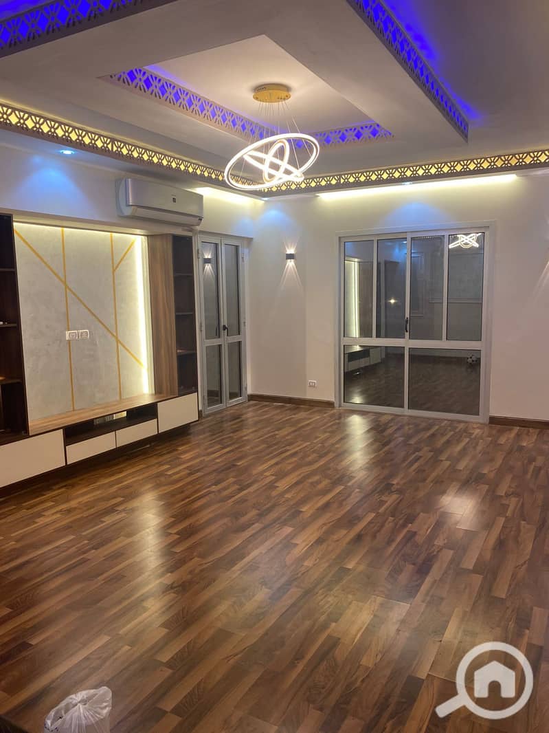 2 8964a76d-d4c9-4bcc-834f-34086d6b5943. jpeg