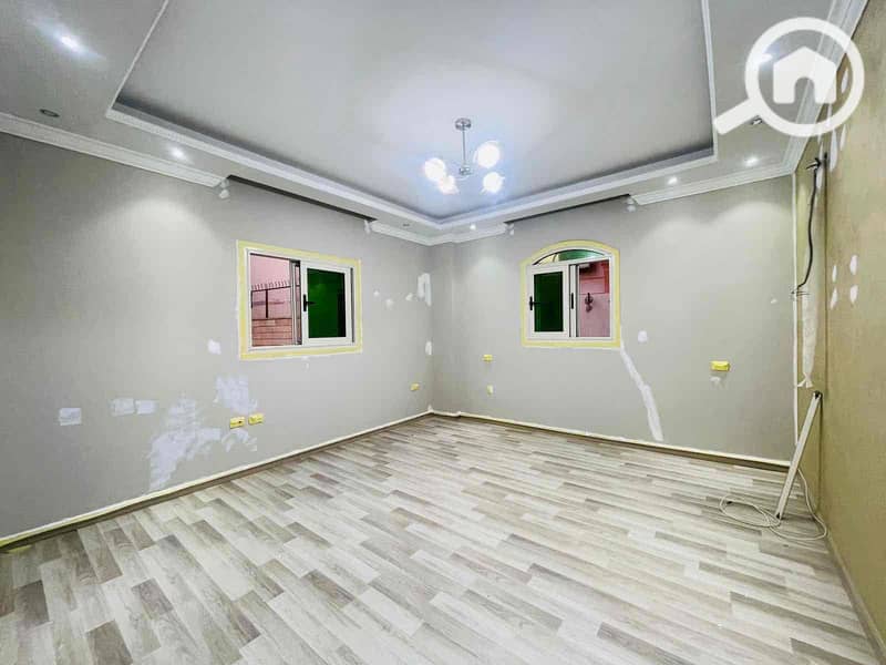 12 514F8C76-DADA-4693-8FE1-3ABF824DE2B8. jpg