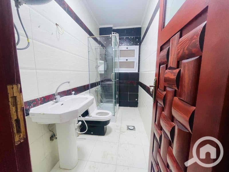 14 9E99D557-536C-42BE-AD16-831B01DBC070. jpg