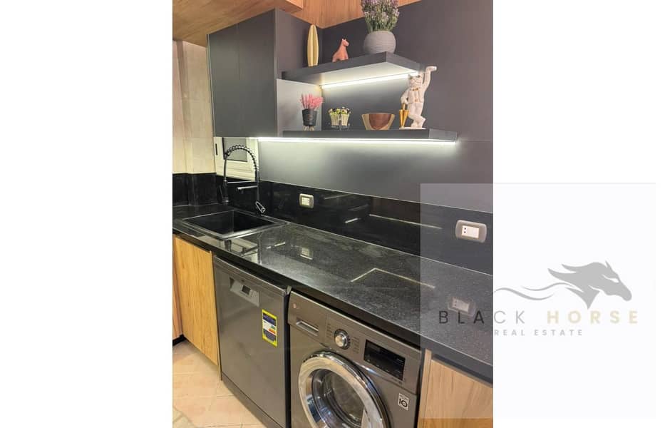 6 WhatsApp Image 2025-01-20 at 2.59. 38 PM (1). jpg