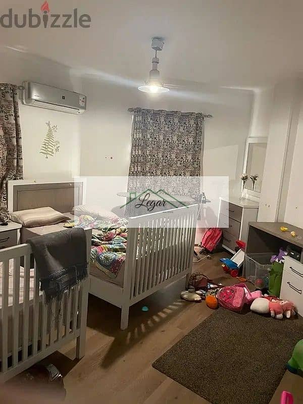 4 0b30d937-06a5-460d-9ceb-56f555d9d865. jpg