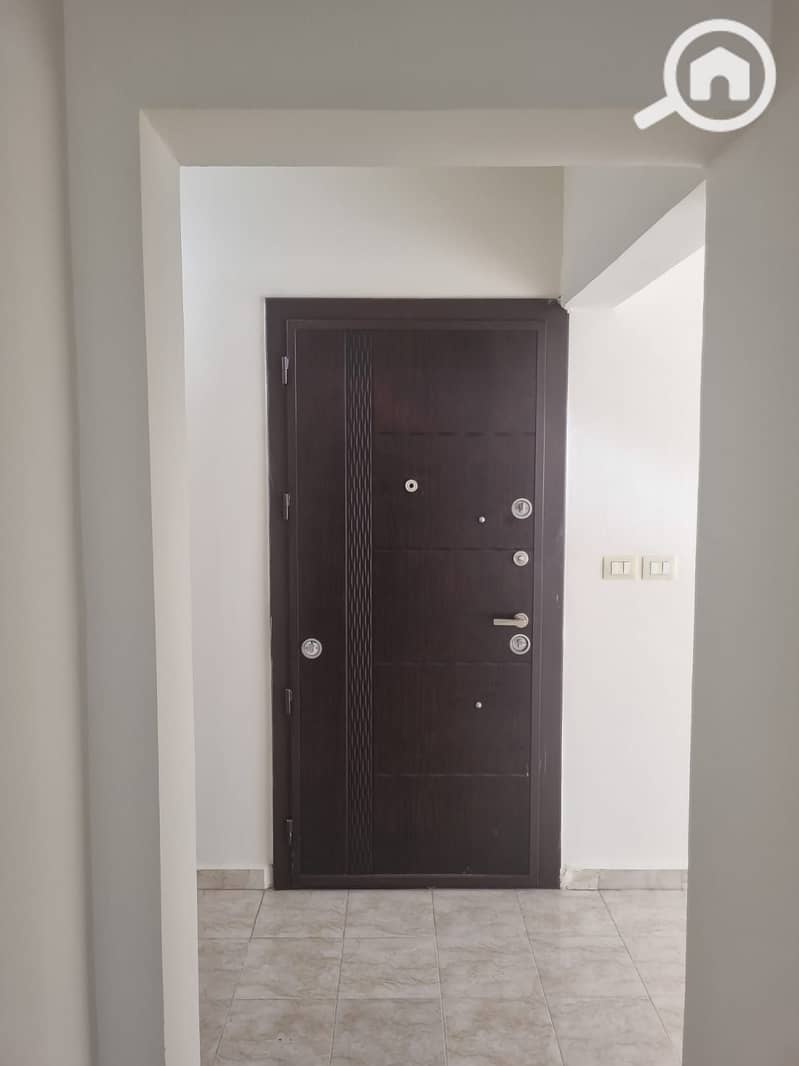 11 ac9ea8ef-9f29-4b18-91a3-0696fbe4aa71. jpeg