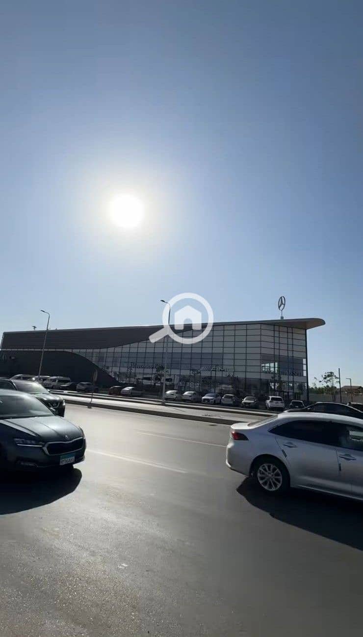 2 c2dec65b-fc12-49c7-9e89-d6a83e178667. jpg