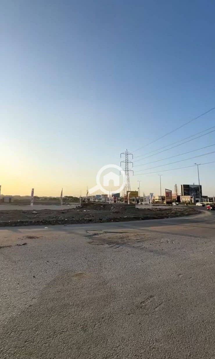 7 d44334ce-d28e-4842-a32c-aaea6d5a60f1. jpg