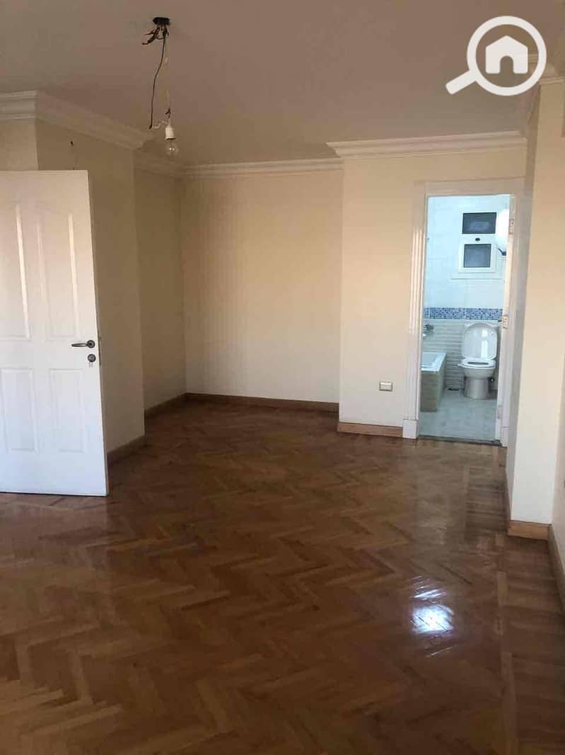 11 63f0d3fa-b1f2-4b5d-bcef-4fbaf0aef9d8. jpg