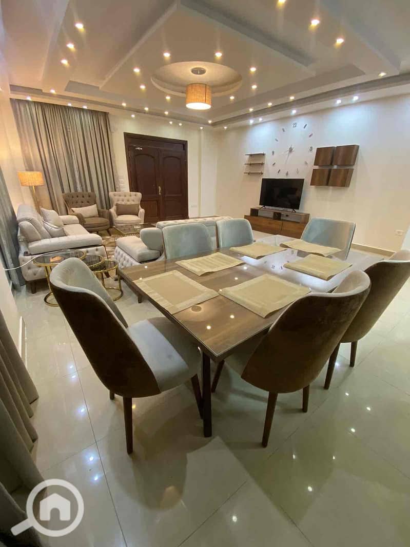 12 3a21e832-ba79-4466-981c-7f055e973799. jpg