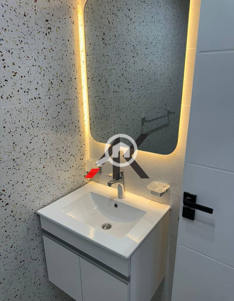 9 WhatsApp Image 2025-12-25 at 4.34. 36 PM (2). jpeg