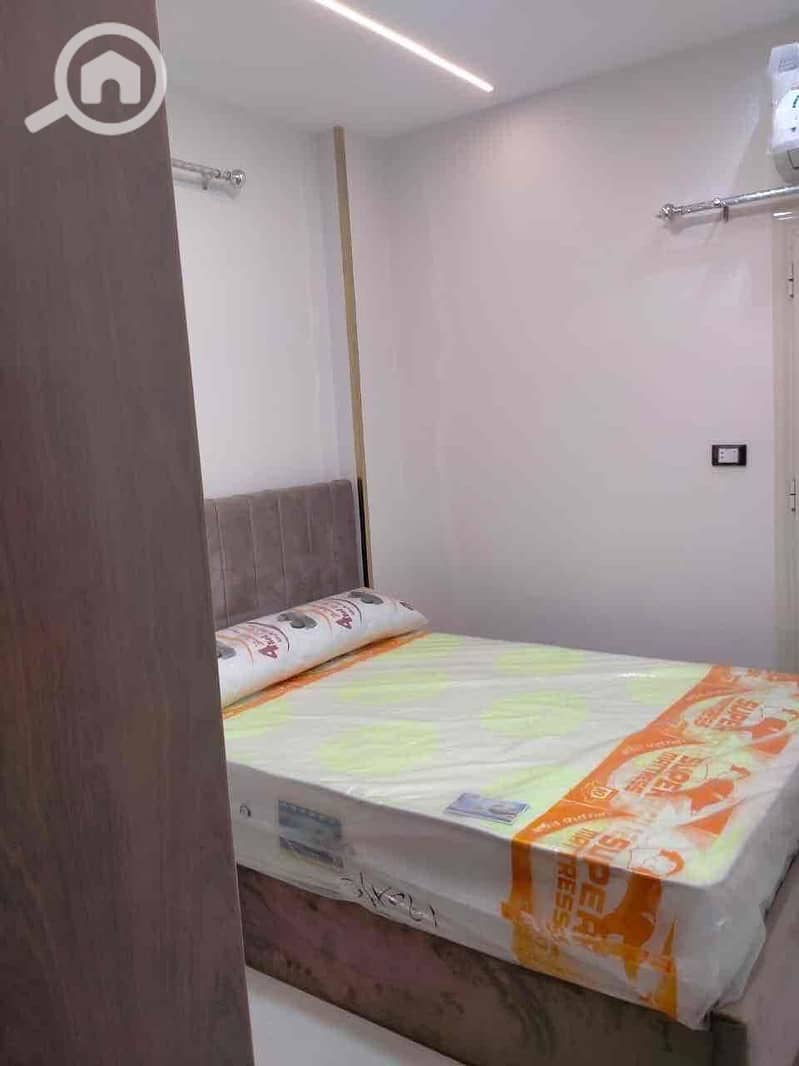 4 42511b32-8fa5-4361-8ca4-829908aaf322. jpg