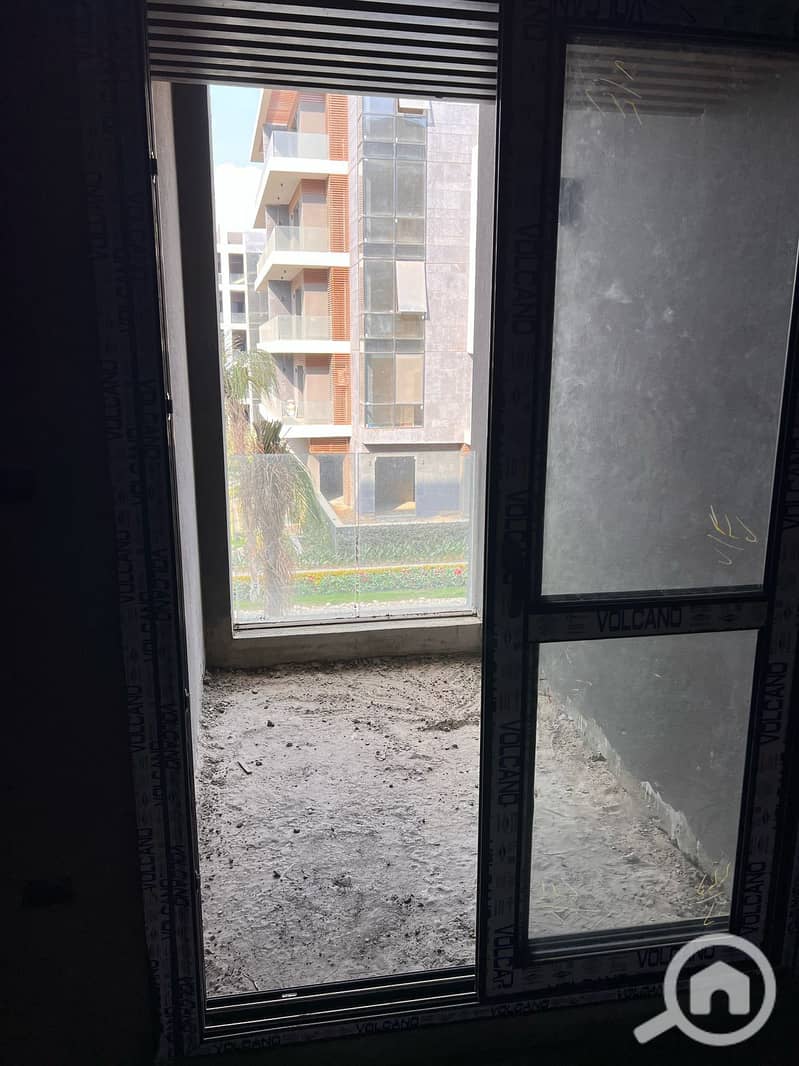 5 WhatsApp Image 2025-12-18 at 11.31. 25_aeaa8254. jpg