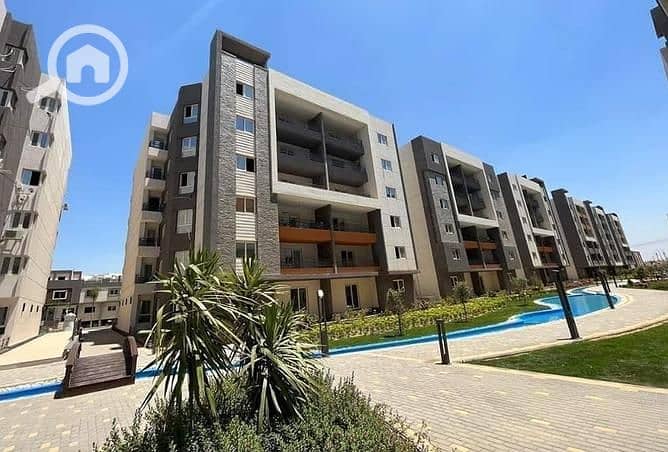 3 7349150-b29a8o. jpg