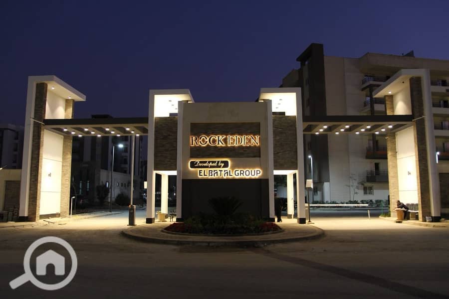 9 LNijLnNPfYSdXl6lr1UO. jpg