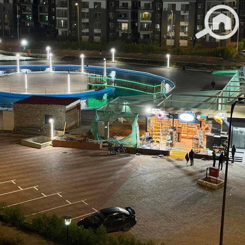 8 5f7f6164-d790-431b-88f8-8b1966a4f058. jpg