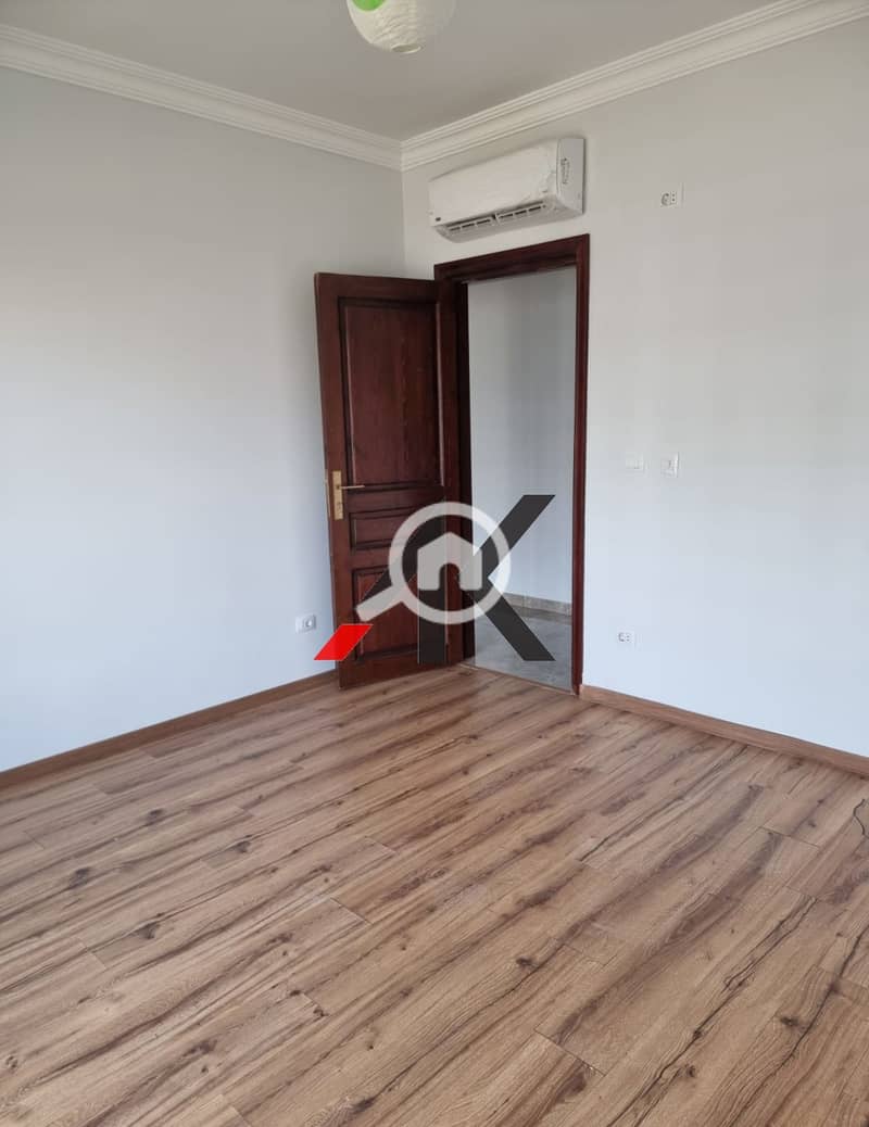 5 WhatsApp Image 2025-12-25 at 2.05. 21 PM. jpeg