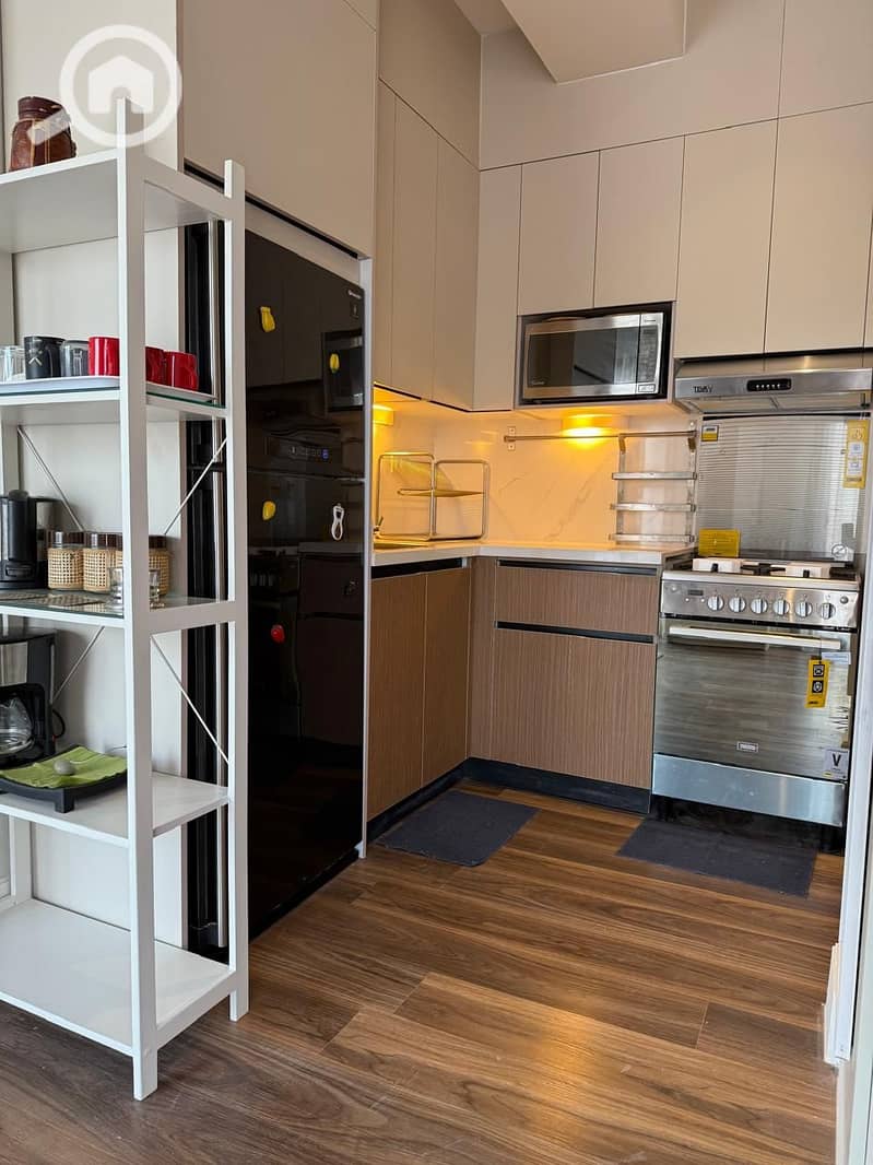 5 6847475c-d58e-47fd-900c-e019c2502471. jpg