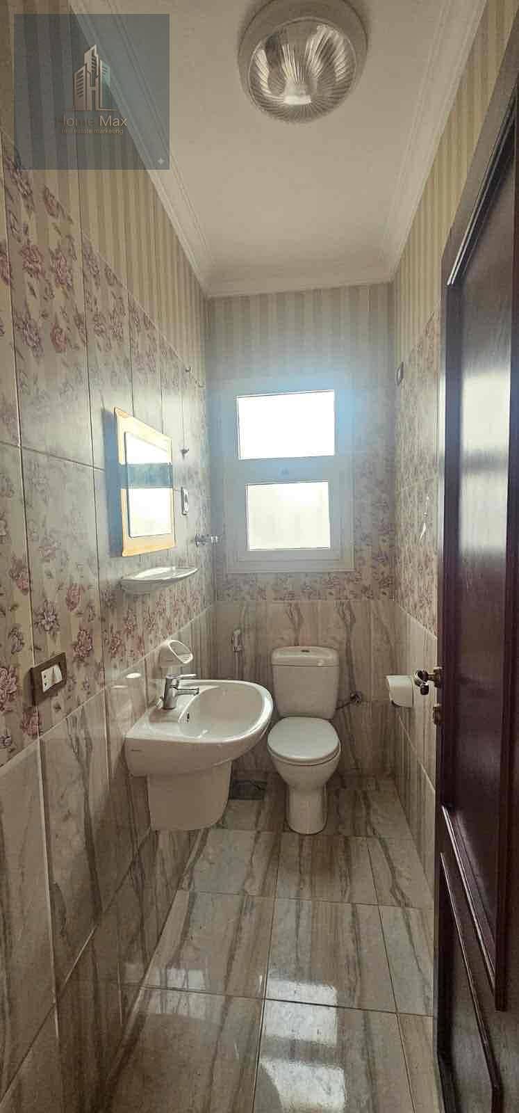 6 fc3eb869-e6e7-415e-a757-6048844c01f6. jpg