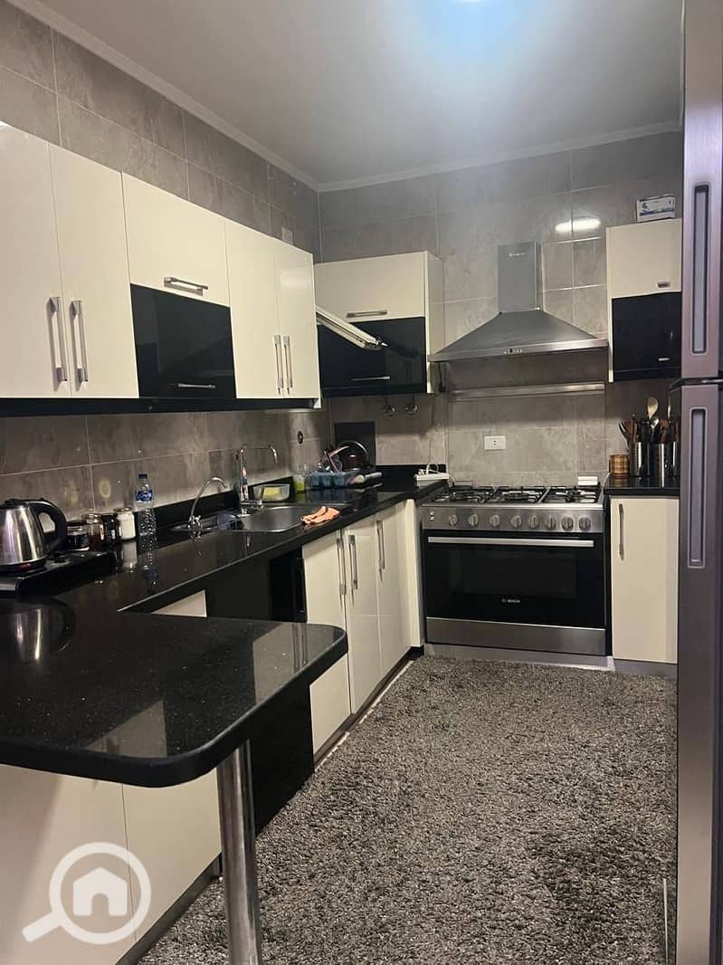 4 596910515_885412927355303_9090230648684901130_n. jpg