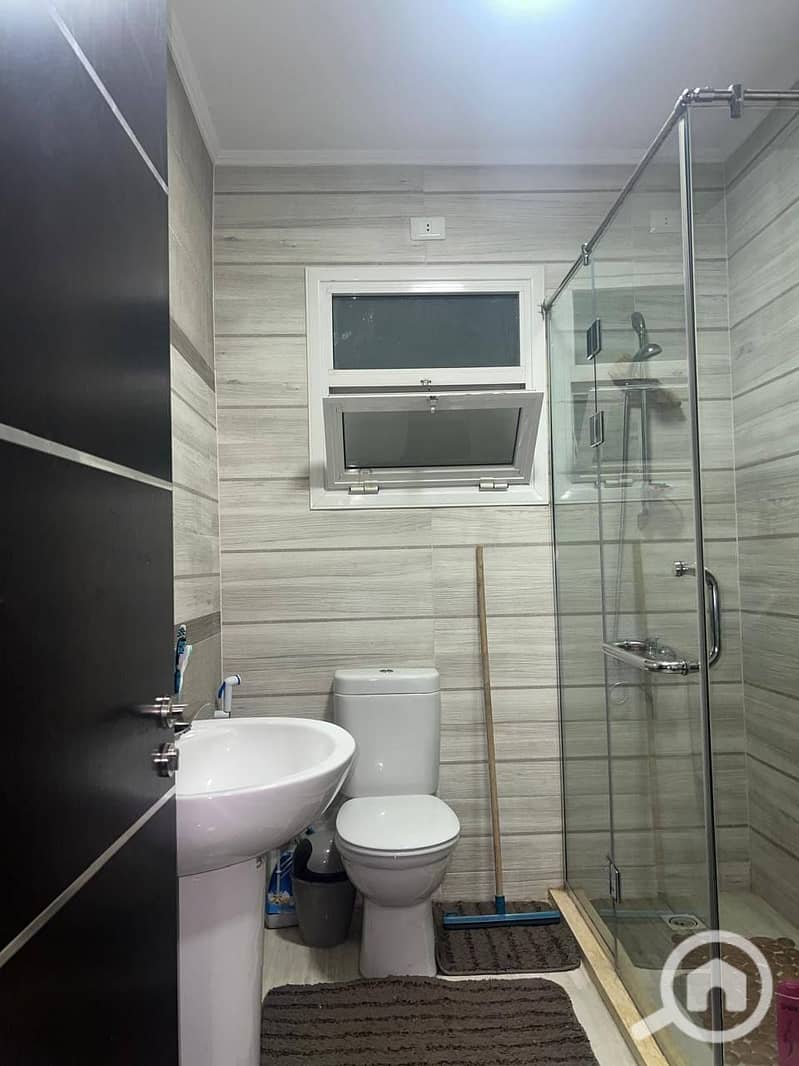 5 596961865_885412997355296_7568651352311604569_n. jpg