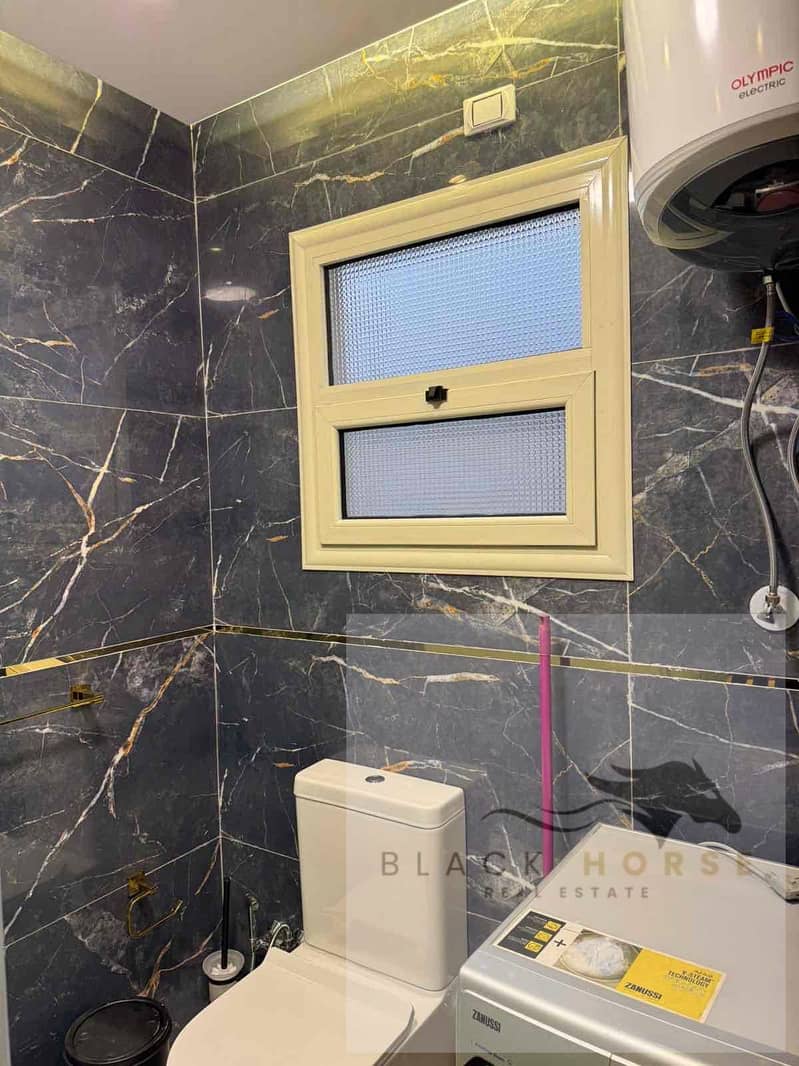 17 05da3a74-992a-4956-ba08-2ff39ef3db69. jpg