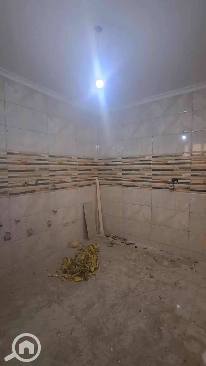 2 1be3e5eb-5ba9-460d-ab64-057ce7e63722. jpg