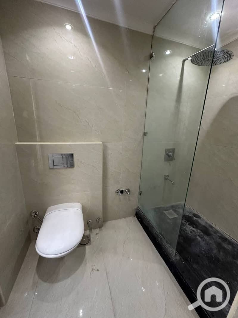 6 592011410_878524528044143_3793206052533674733_n. jpg