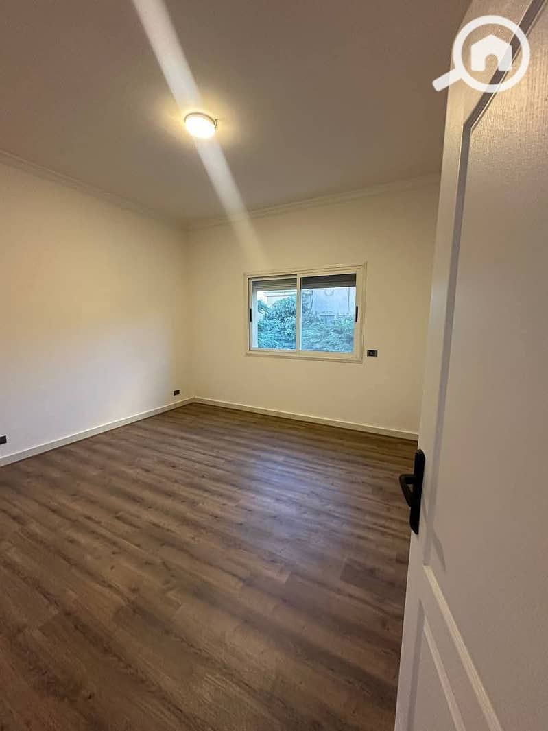 8 589818536_878524654710797_5999275811479776920_n. jpg