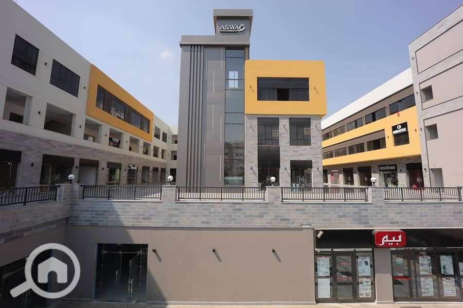 3 WhatsApp Image 2025-12-25 at 12.57. 14 PM (2). jpeg