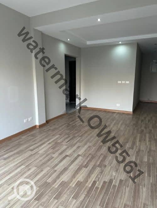 10 61992de2-1737-41f0-8169-a57eff0c320c. jpg