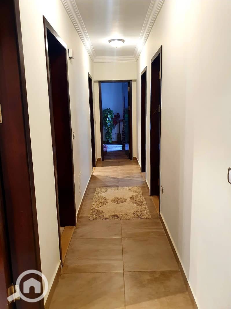 4 06fd7108-dca0-4759-b780-9b191c90bde6. jpg