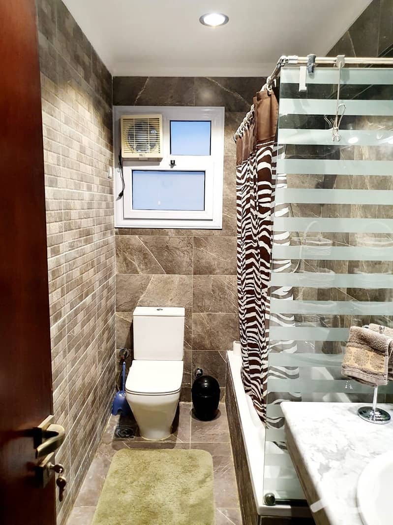 5 9fbfdf16-ea0e-49fb-b71d-ff6bec340e9f. jpg