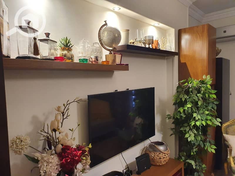 13 b0c987f9-3cda-4f93-a50a-7af102d6141d. jpg