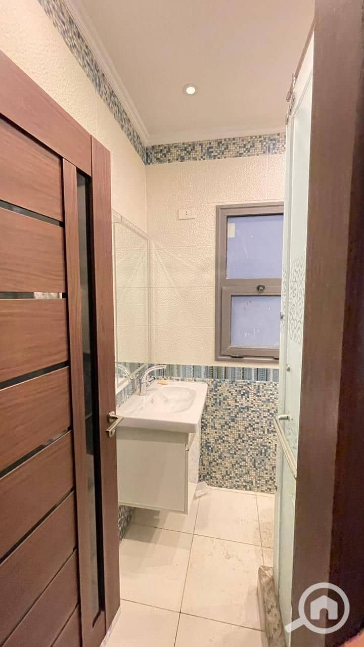 5 WhatsApp Image 2025-12-27 at 8.52. 41 PM (1). jpeg