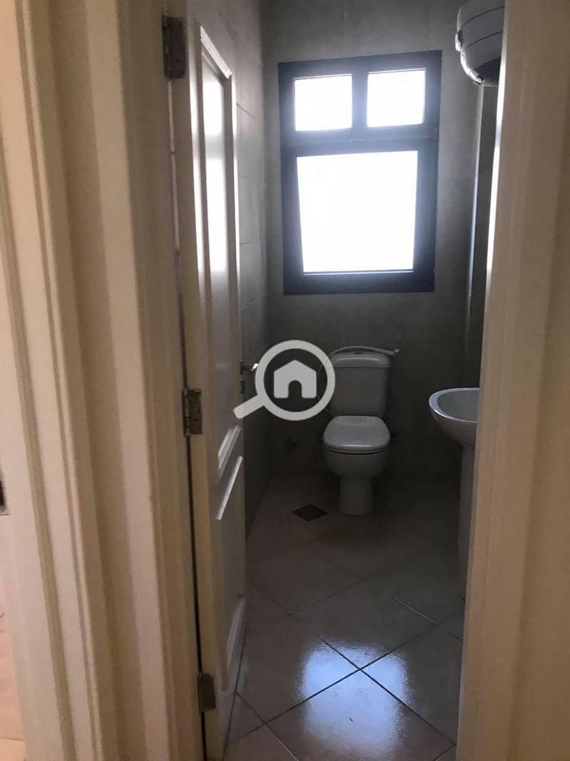 7 2d903e39-5874-4e57-88e7-379dbc38be4b. jpg