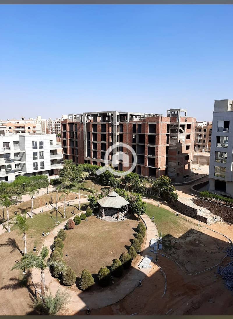 8 bf621814-c712-45dd-9616-2f43a5e6e0bc. jpeg