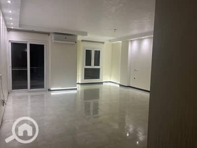 فلیٹ 3 غرف نوم للايجار في الشيخ زايد، الجيزة - 970f136e-fdea-4eff-a946-56a7dcc4e45e. jpg