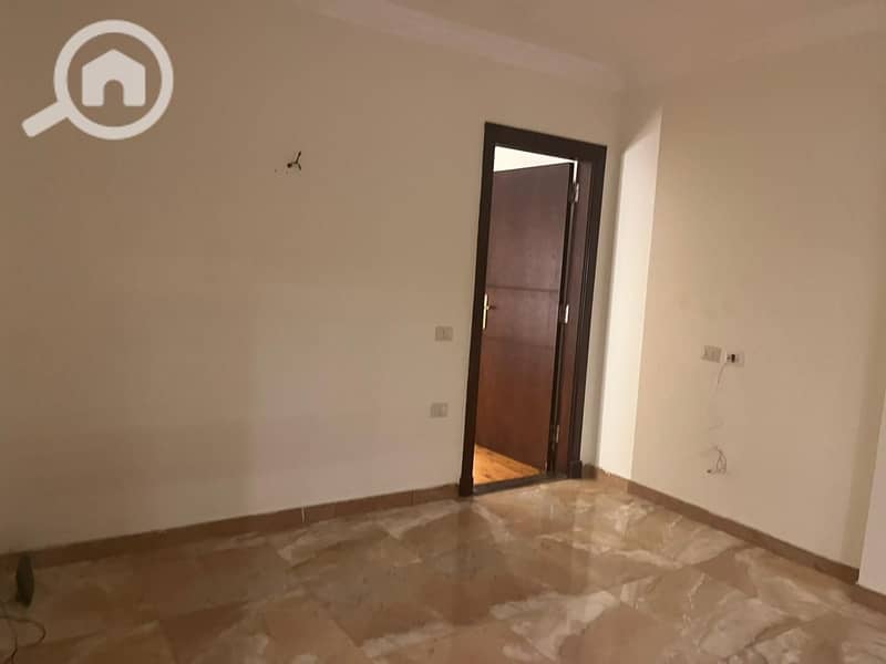 5 3a1df5d5-a5e7-40bc-90a7-a426420e286e. jpg