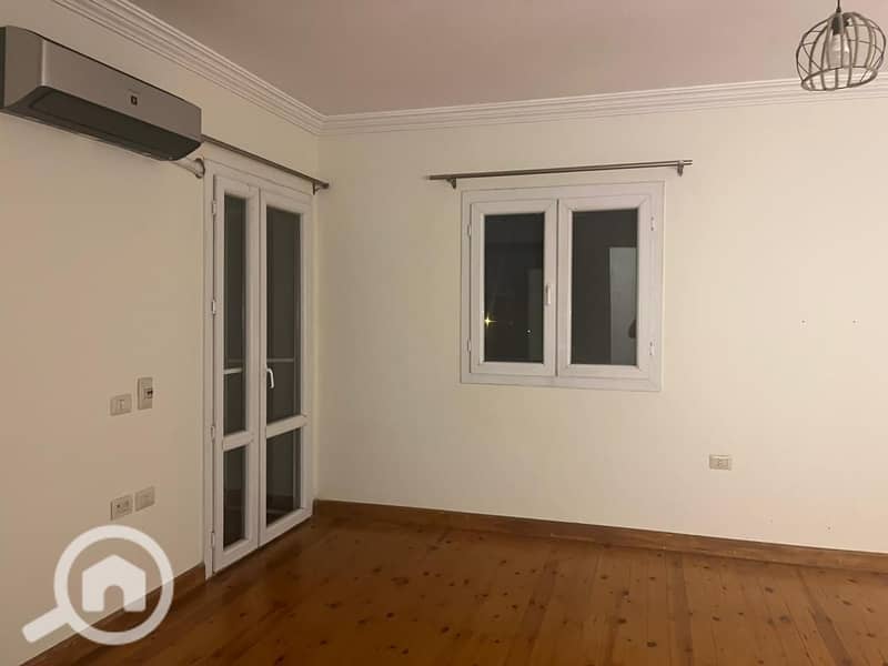 6 6bb0b2b9-96a7-4638-b76d-158b17bbc3f1. jpg