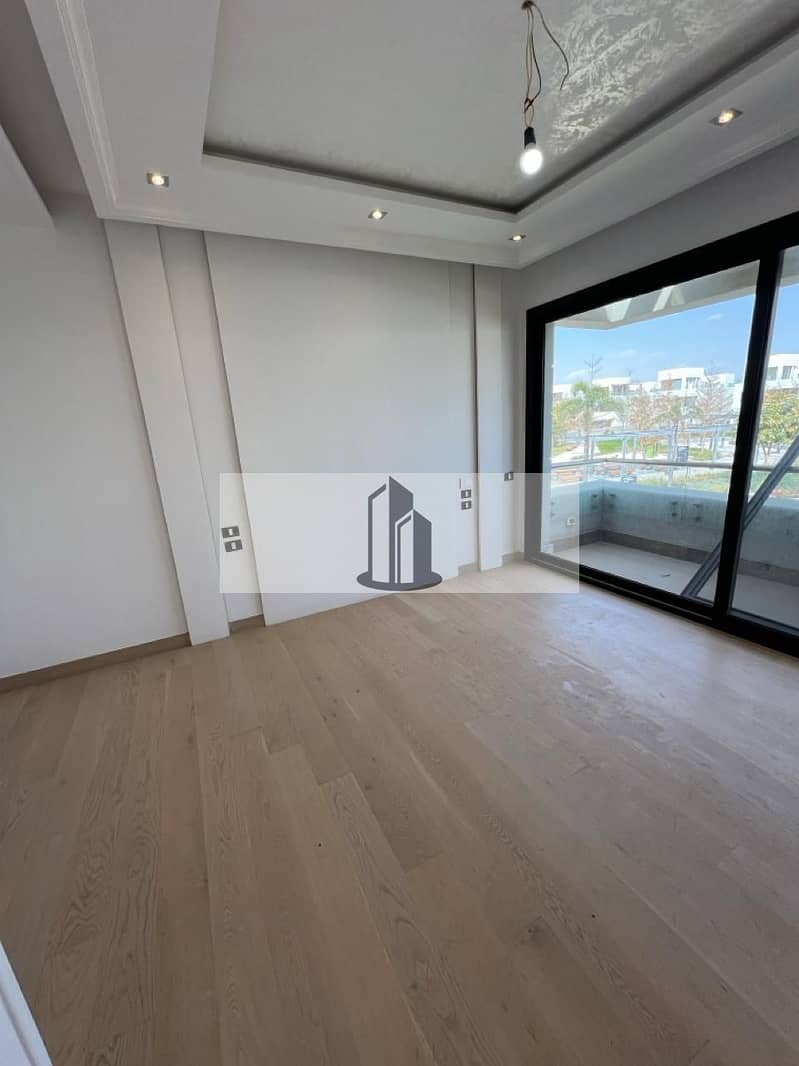 6 WhatsApp Image 2025-12-24 at 5.48. 51 PM (2). jpeg