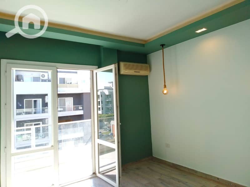 5 8e13e374-ec71-459a-a12a-eaaea40bfb6c. jpg