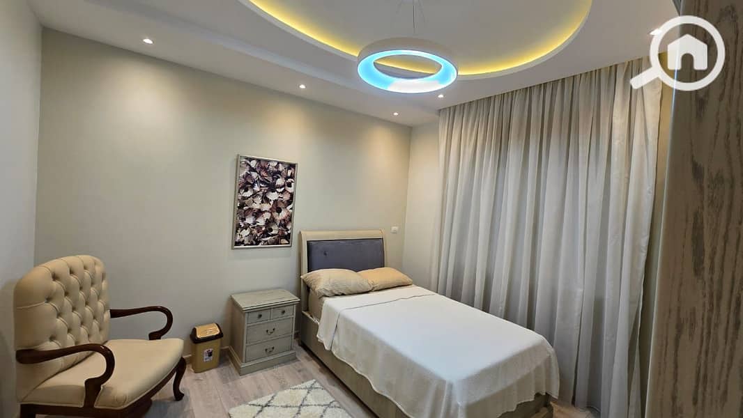 15 WhatsApp Image 2025-12-27 at 2.25. 11 PM (1). jpeg