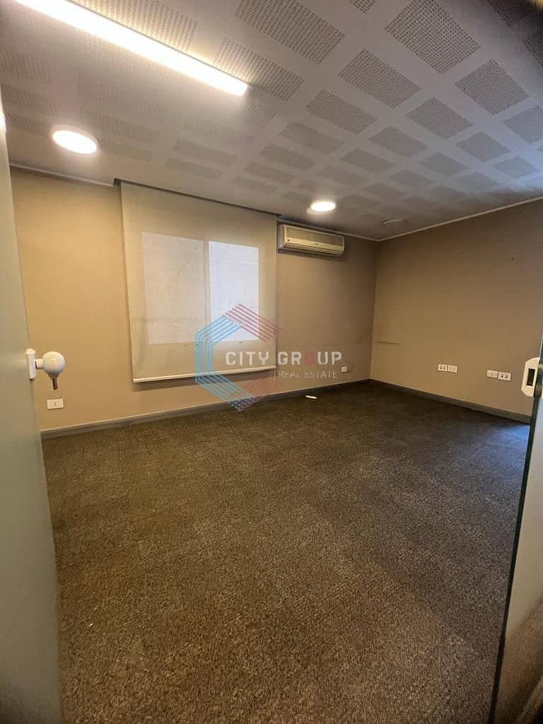 6 4e52b58f-e66e-4f7b-a94d-b0c7dd7b3498. jpg