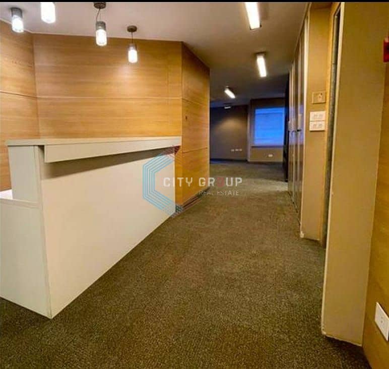 7 5bad3630-c733-47ab-86ba-e200d6a750ce. jpg