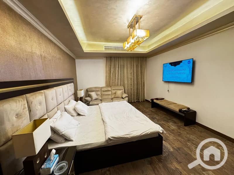 3 3b865c8c-ef18-4185-9bd6-4b0fbcc393d8. jpg