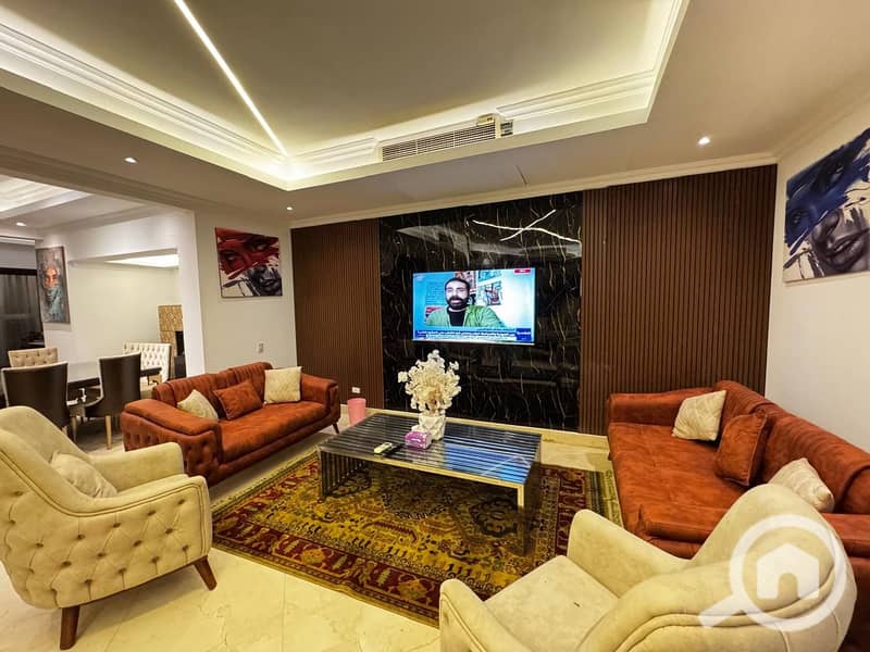 8 e2a29431-f10b-43d8-afd6-2835162f89ac. jpg