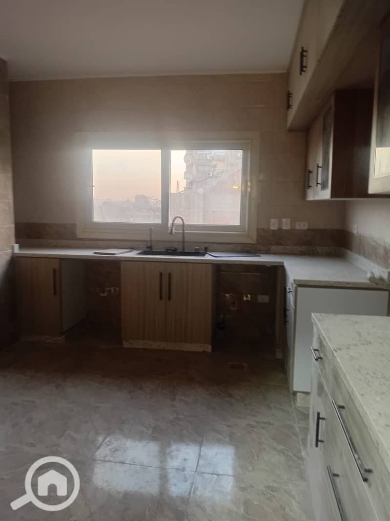 3 9a67bfbc-5adf-4877-84d0-03d4ceafa28e. jpeg